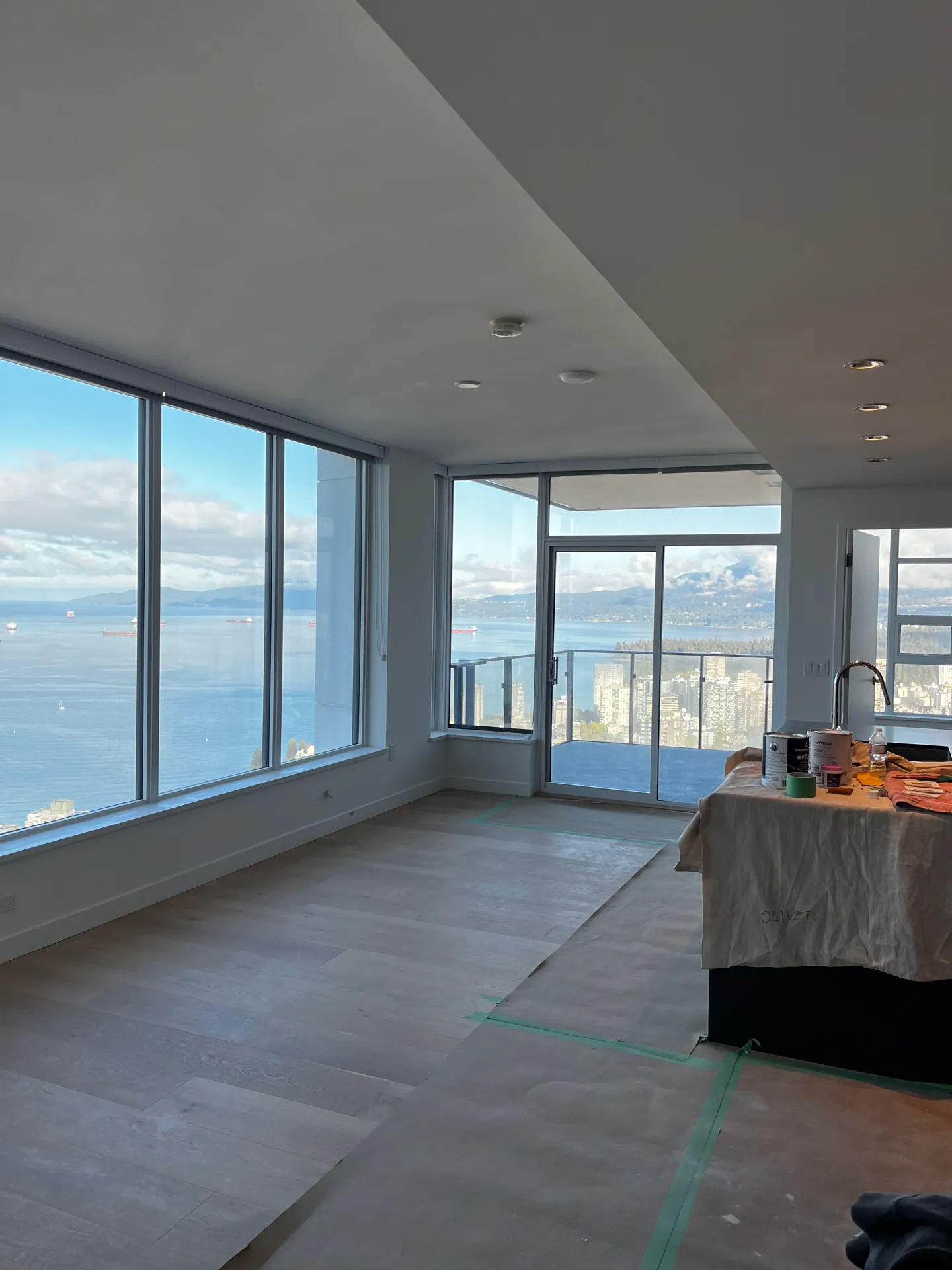 Bespoke glazing project near Kelowna, BC by Evolution Glazing
