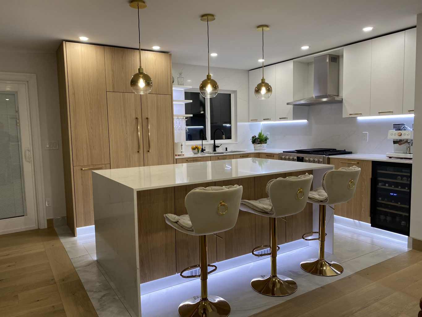 Pitt Meadows house kitchen